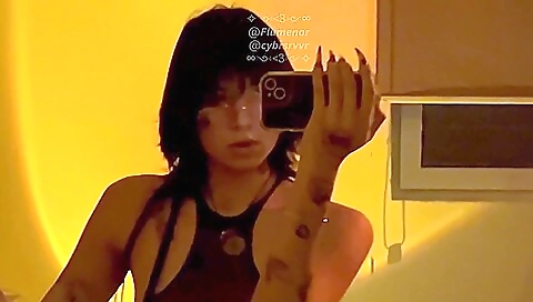 Amateur anal sex with a tattooed brunette and her brother