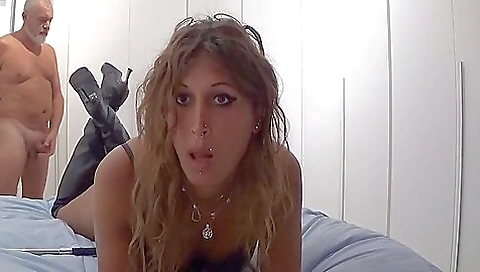 Latina shemale with a nice booty is going to fuck a guy