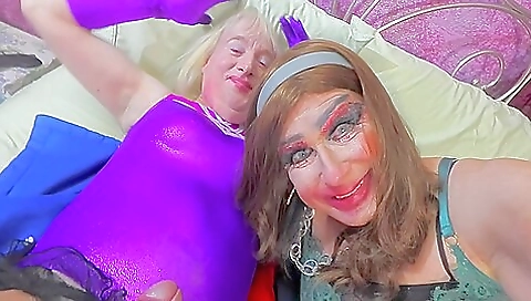 Blonde and brunette in sexy lingerie and lingerie 1