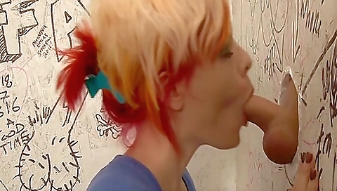 Blonde shemale slut got her hole licked by her guy